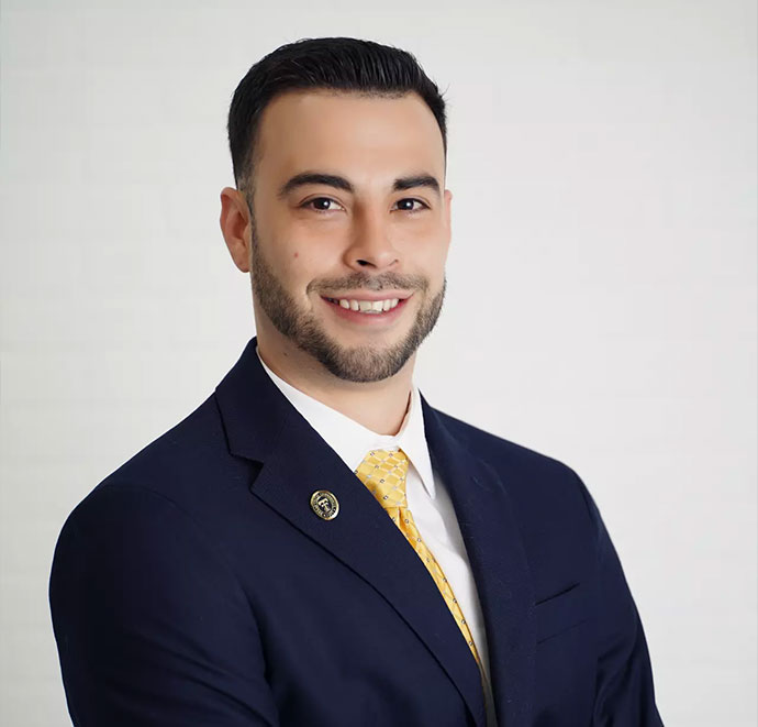 Dr. Chris Valtierra, DC, CCSP