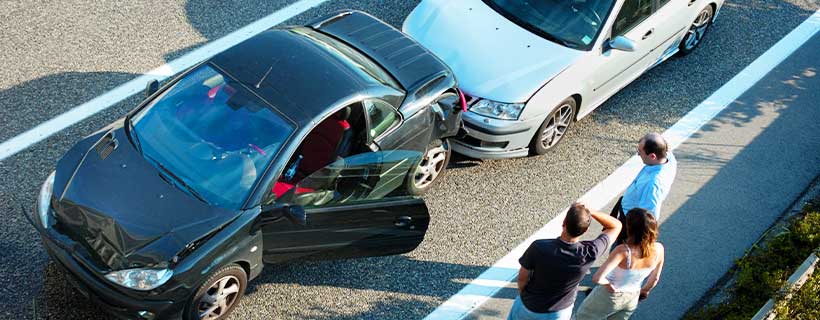 patient receiving Medical Lien in Fort Worth for auto accident injury pain relief